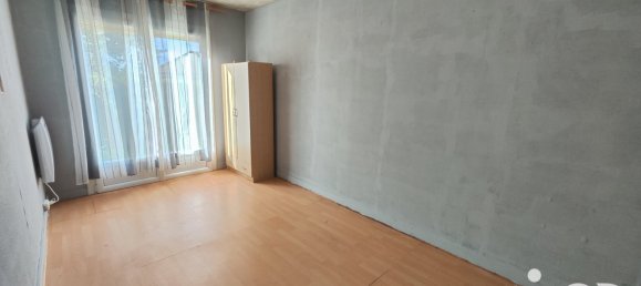 2 Schlafzimmer Haus in Serifontaine, France, Nr. 47525 5