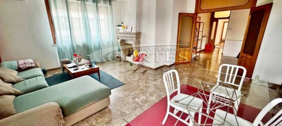 5 Schlafzimmer Villa in Perugia, Italy, Nr. 324919 2