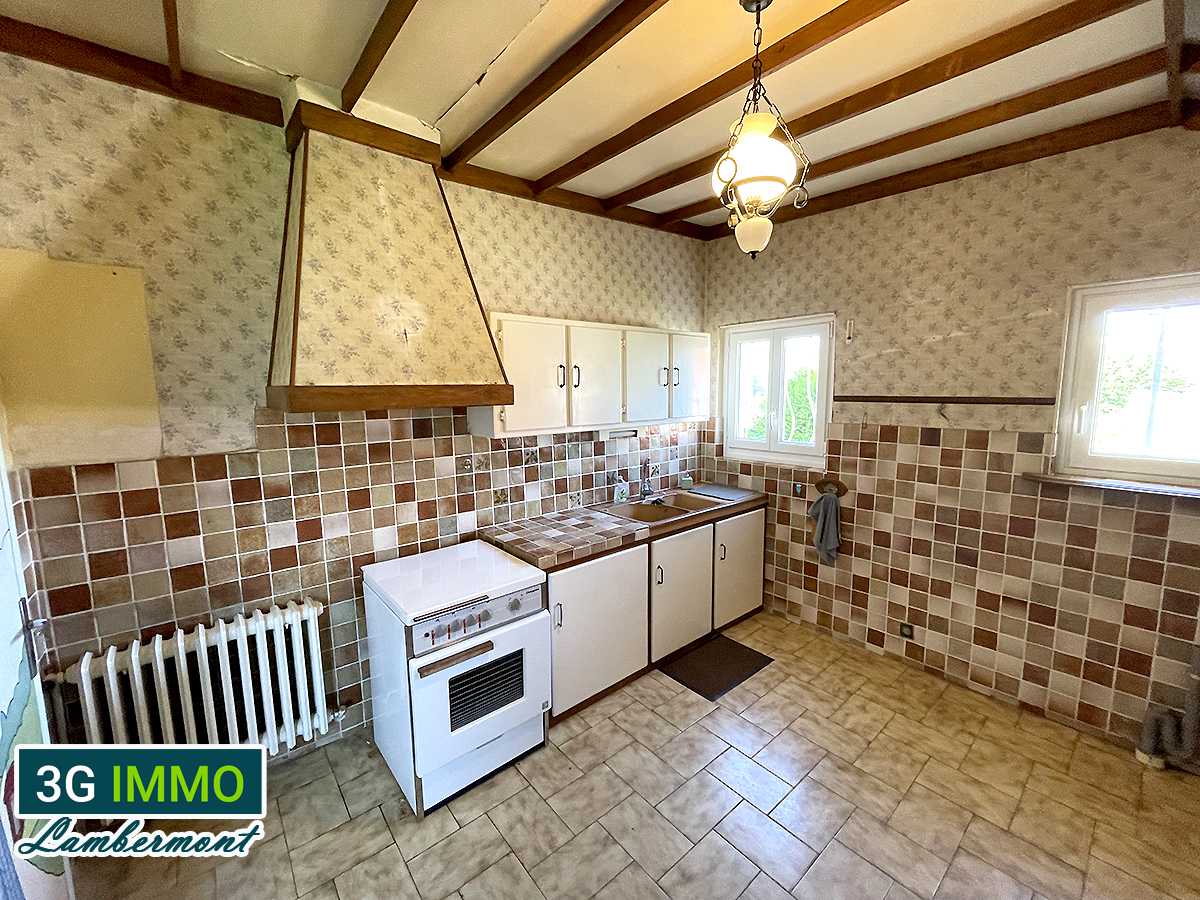 Casa T4 em Mont-Saint-Martin, France N.º 221740