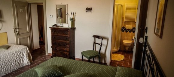 15 rooms House in Chianni, Italy No. 58432 48