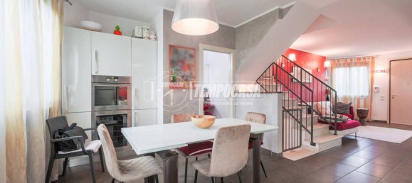 3 bedrooms House in Misano Adriatico, Italy No. 380483 6