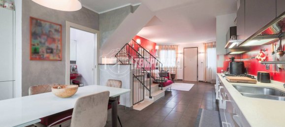 3 bedrooms House in Misano Adriatico, Italy No. 380483 5