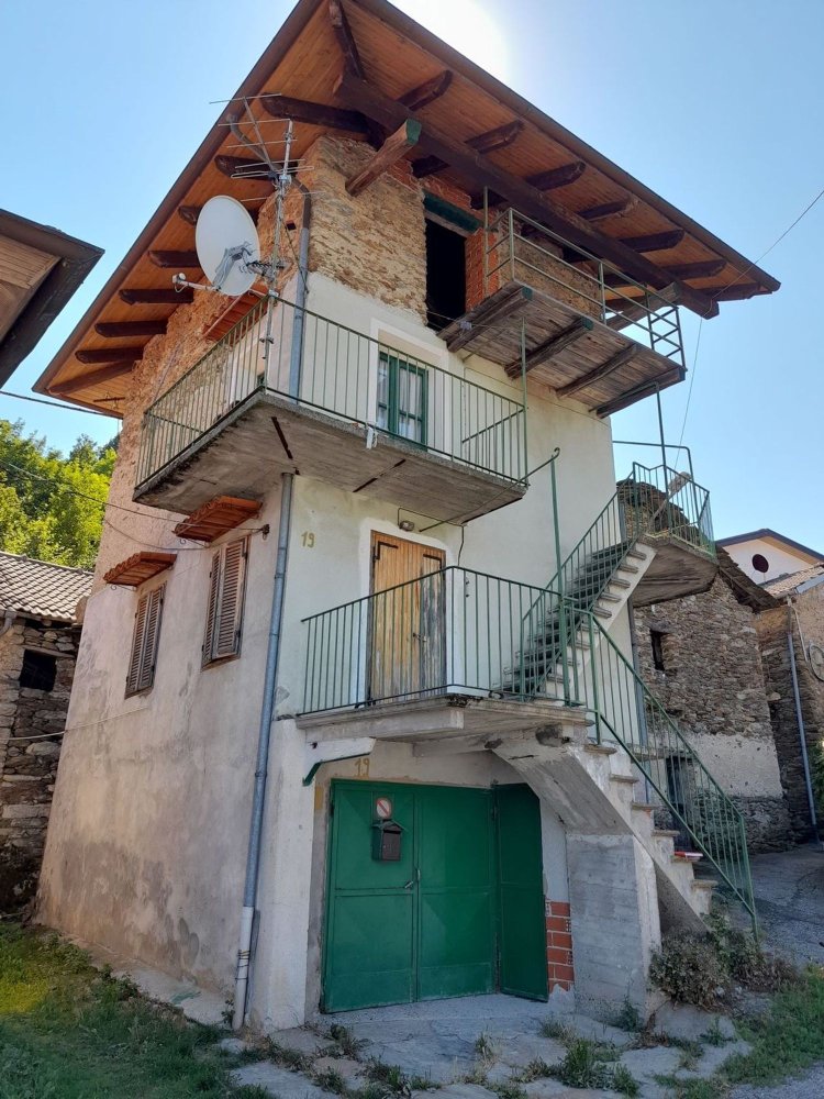 2غرفة منزل في Alpette, Italy رقم 118131