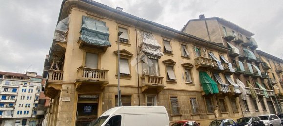 Studio in Turin, Italy No. 39811 15