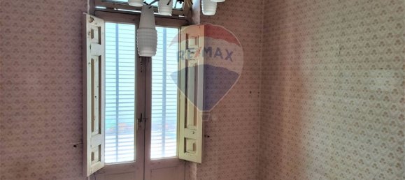 Casa de 6 divisões em Aci Catena, Italy N.º 305600 9