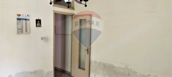 Casa de 6 divisões em Aci Catena, Italy N.º 305600 10