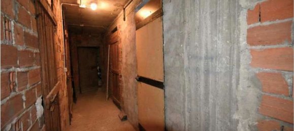 3 rooms Apartment in Piacenza, Italy No. 94706 12