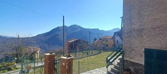 5-salle Maison à Varese Ligure, Italy No. 22281 3