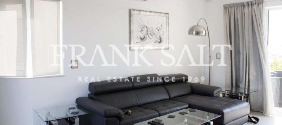 3 bedrooms Penthouse in Saint Julian's, Malta No. 6304 9