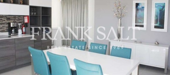 3 bedrooms Penthouse in Saint Julian's, Malta No. 6304 8