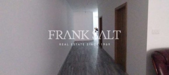 4 Schlafzimmer Maisonette-Wohnung in Zebbug, Malta, Nr. 5117 4