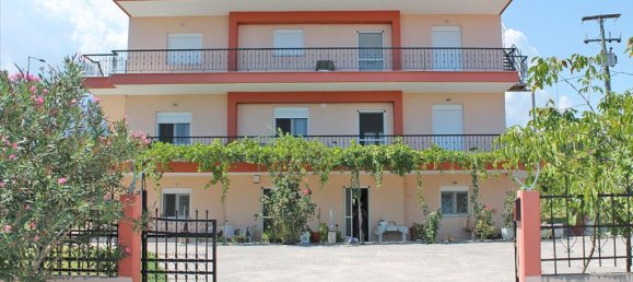 Коммерческая недвижимость с 4 спальнями в Литохорон, Греция № 6588 17