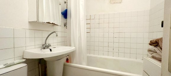 Estudio en Yvelines, France No. 163974 6