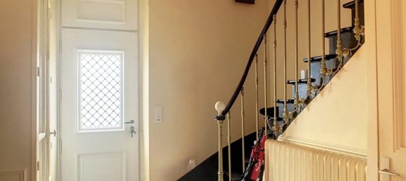 5 bedrooms House in Chatillon-Coligny, France No. 158631 3