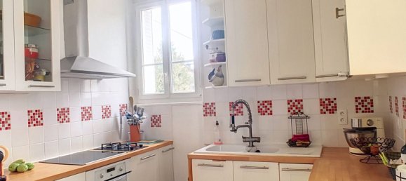 5 bedrooms House in Chatillon-Coligny, France No. 158631 8