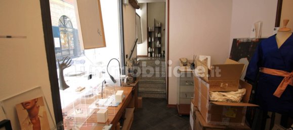 3 rooms Commercial property in Como, Italy No. 261926 8