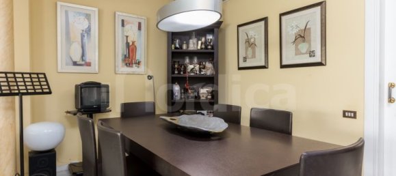 Apartamento de 3 dormitorios en Marbella, Spain No. 144935 9