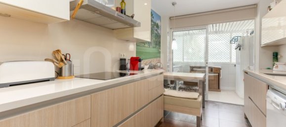Apartamento de 3 dormitorios en Marbella, Spain No. 144935 10