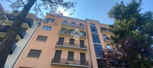 1 chambre Appartement à Bergamo, Italy No. 194129 3