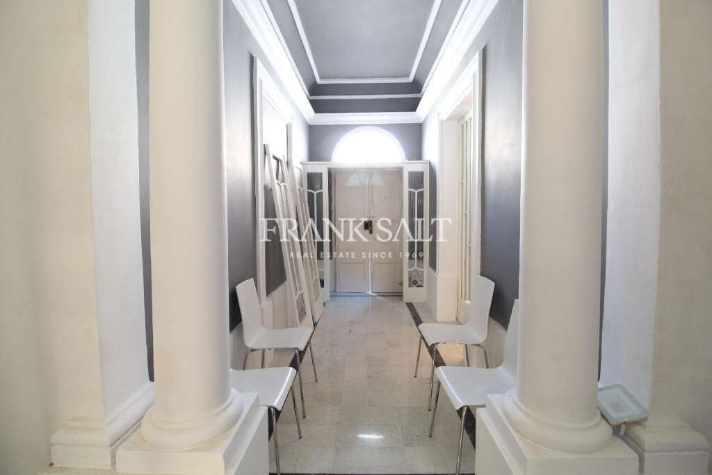  مكتب في Siggiewi, Malta 19متر مربع رقم 12705