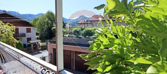 3 Schlafzimmer Wohnung in Pasturo, Italy, Nr. 270497 9