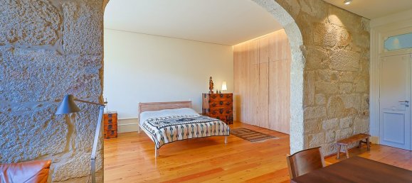 2 bedrooms Apartment in Porto, Portugal No. 112261 3