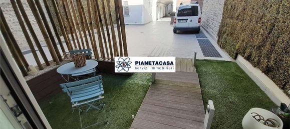 Casa de 2 habitaciónes en Bergamo, Italy No. 3403 4