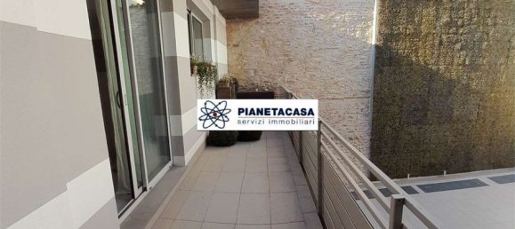 Casa de 2 habitaciónes en Bergamo, Italy No. 3403 13