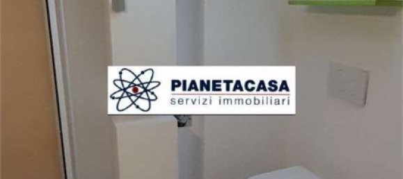 Casa de 2 habitaciónes en Bergamo, Italy No. 3403 18