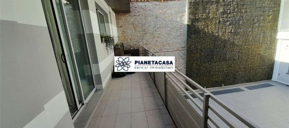 Casa de 2 habitaciónes en Bergamo, Italy No. 3403 11