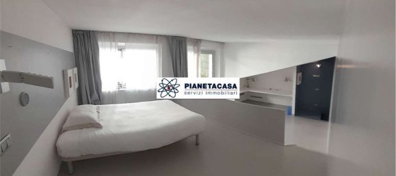 Casa de 2 habitaciónes en Bergamo, Italy No. 3403 15