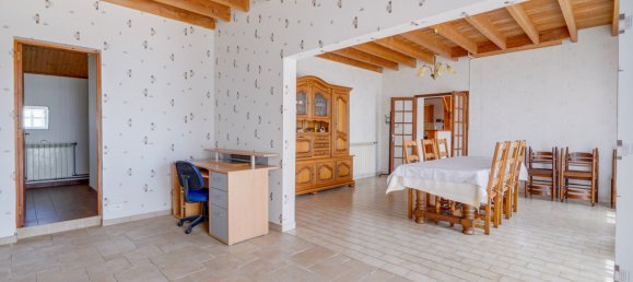 5 bedrooms House in Gironde, France No. 277824 4