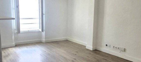 1 bedroom Apartment in Toulon, France No. 313955 3