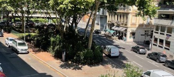 1 bedroom Apartment in Lyon, France No. 343350 5