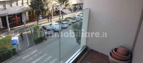 Oficina de 5 habitaciónes en Pescara, Italy No. 288968 28