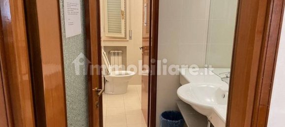 Oficina de 5 habitaciónes en Pescara, Italy No. 288968 22