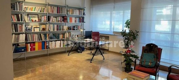 Oficina de 5 habitaciónes en Pescara, Italy No. 288968 14