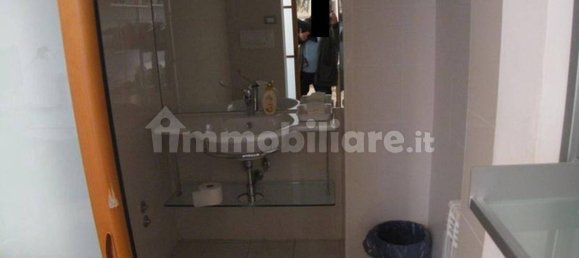 Oficina de 5 habitaciónes en Pescara, Italy No. 288968 17