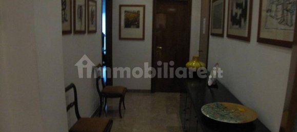 Oficina de 5 habitaciónes en Pescara, Italy No. 288968 7