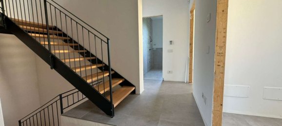 6 rooms Apartment in Poggibonsi, Italy No. 169868 5