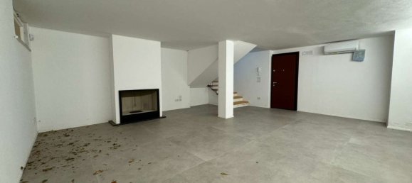6 rooms Apartment in Poggibonsi, Italy No. 169868 7