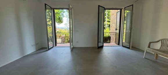 6 rooms Apartment in Poggibonsi, Italy No. 169868 9