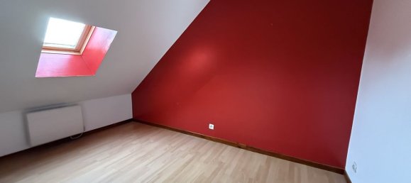 Apartamento de 3 dormitorios en La Chapelle-Saint-Mesmin, France No. 209465 5