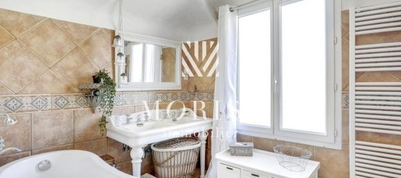 4 Schlafzimmer Haus in Villeneuve-le-Roi, France, Nr. 187710 10