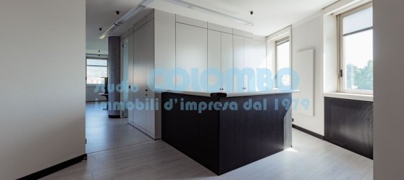3100m² Building in Brescia, Italy No. 11847 9