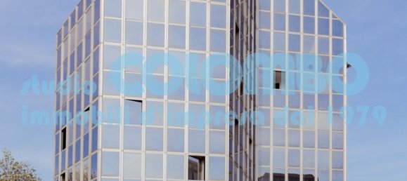 3100m² Building in Brescia, Italy No. 11847 13