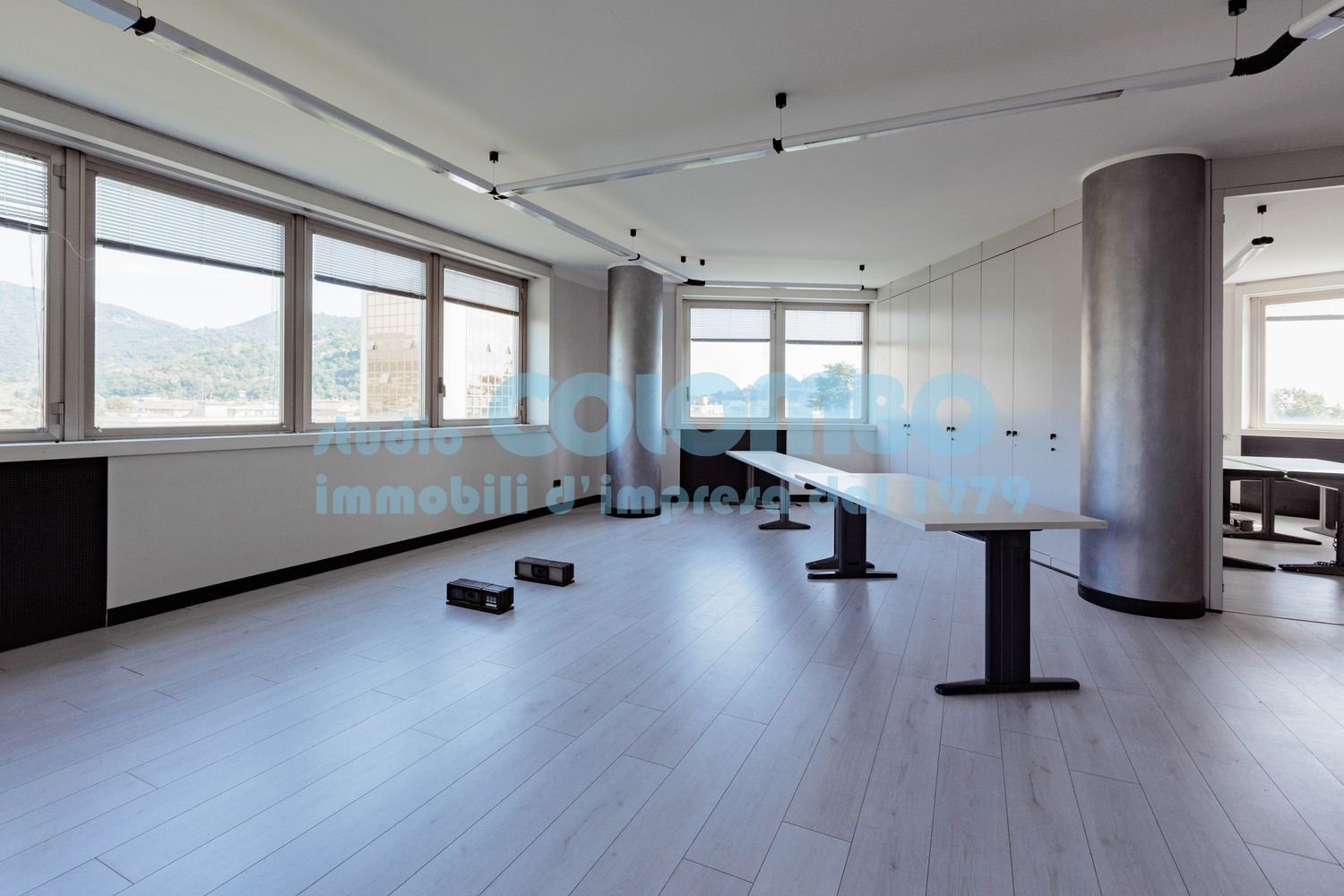 3100m² Building in Brescia, Italy No. 11847