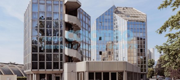 3100m² Building in Brescia, Italy No. 11847 12