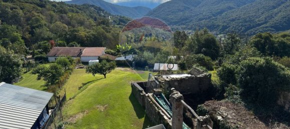 3 bedrooms Apartment in Luino, Italy No. 378978 25