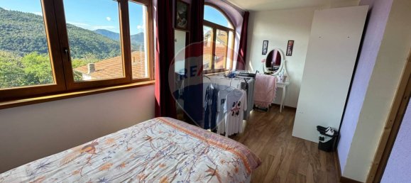 3 bedrooms Apartment in Luino, Italy No. 378978 10